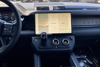 2026 Land Rover Defender 110 S