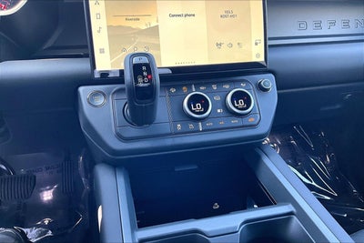 2026 Land Rover Defender 110 S