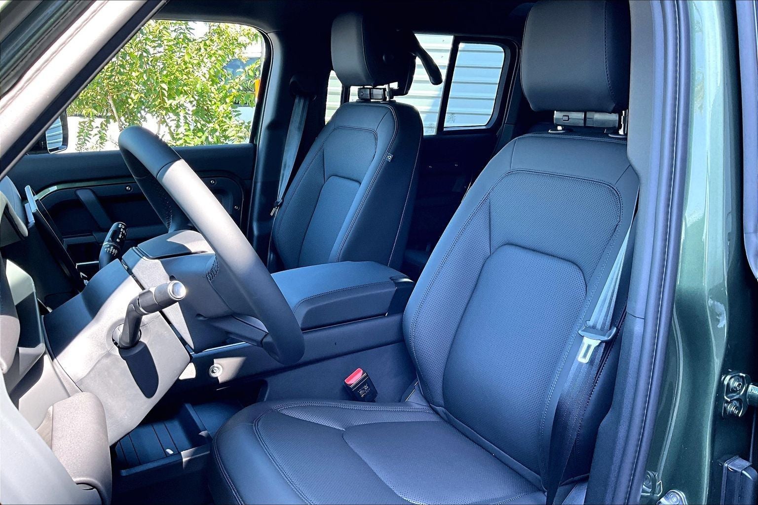 2026 Land Rover Defender 110 S