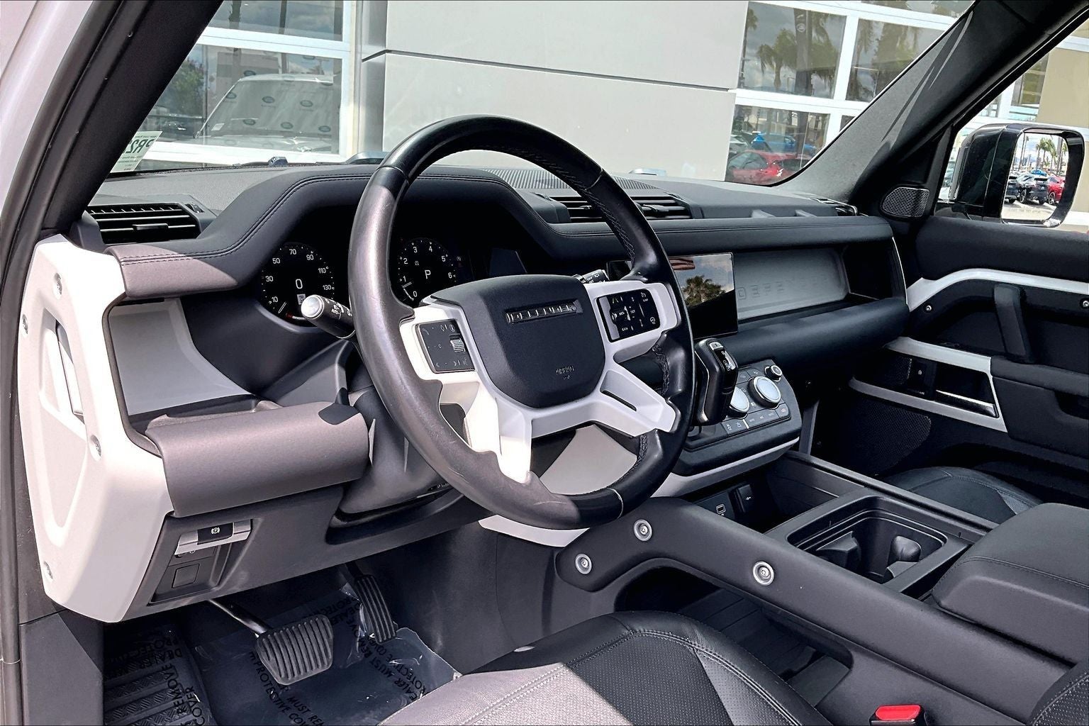 2024 Land Rover Defender 110 S