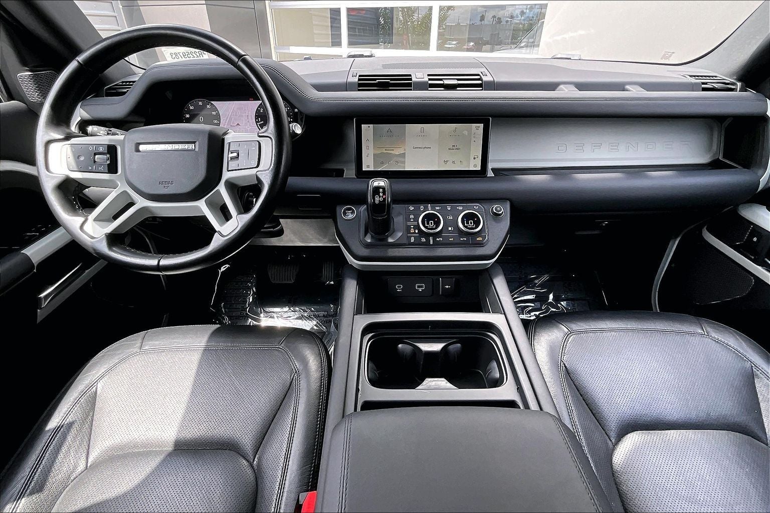 2024 Land Rover Defender 110 S