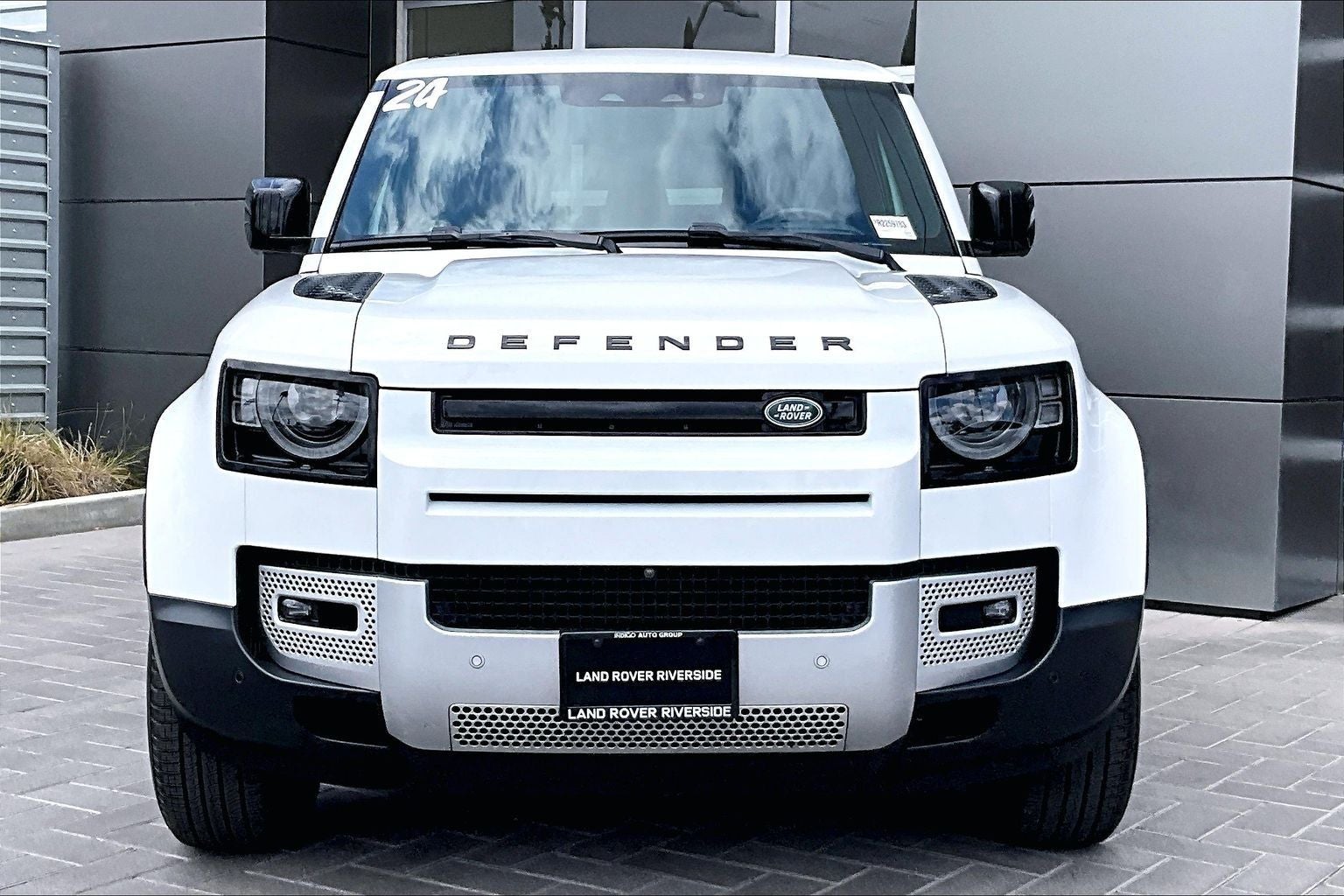 2024 Land Rover Defender 110 S