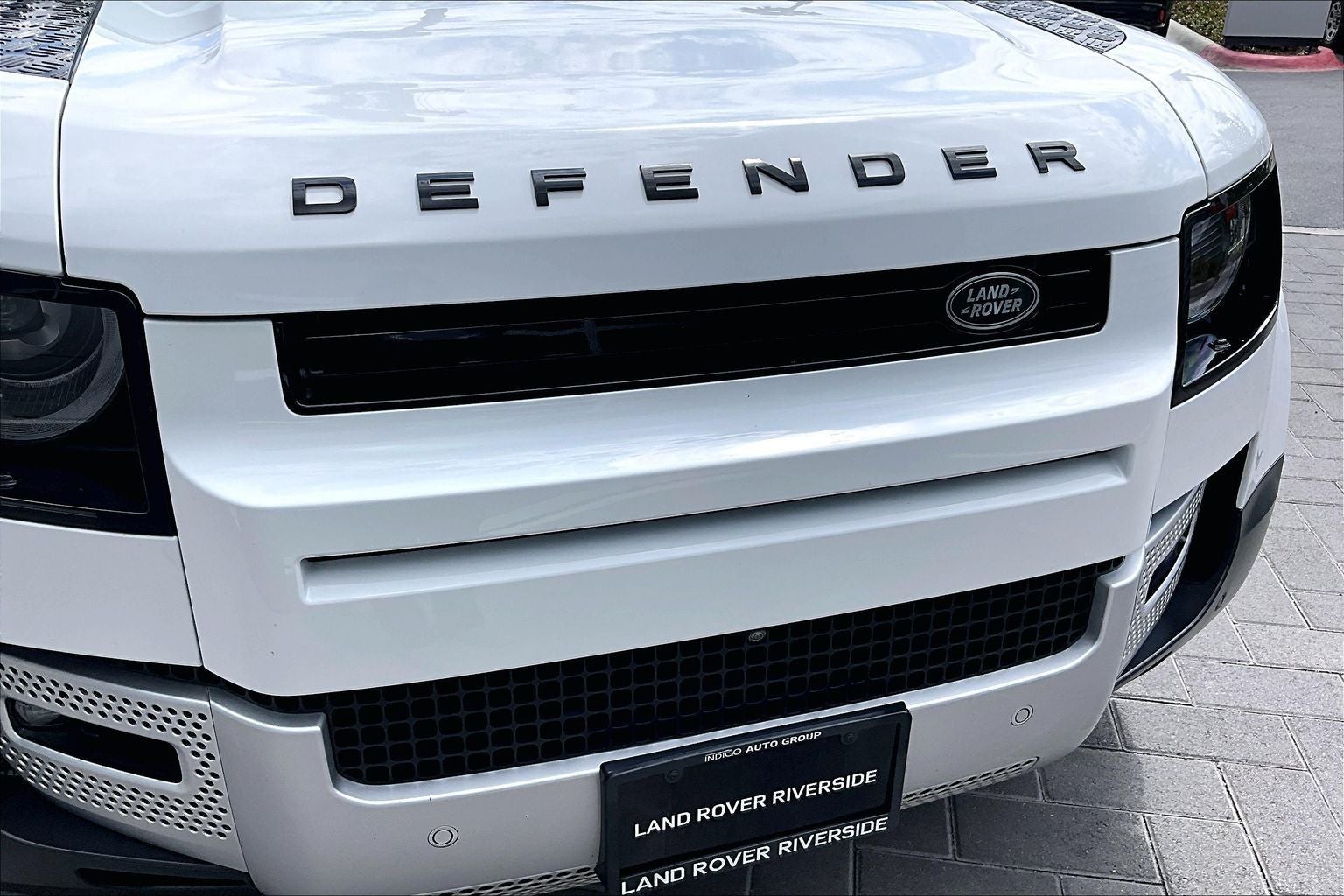 2024 Land Rover Defender 110 S