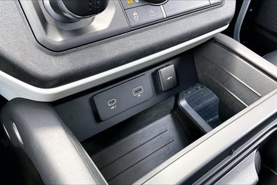 2024 Land Rover Defender 110 S
