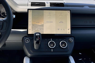 2026 Land Rover Defender 110 S