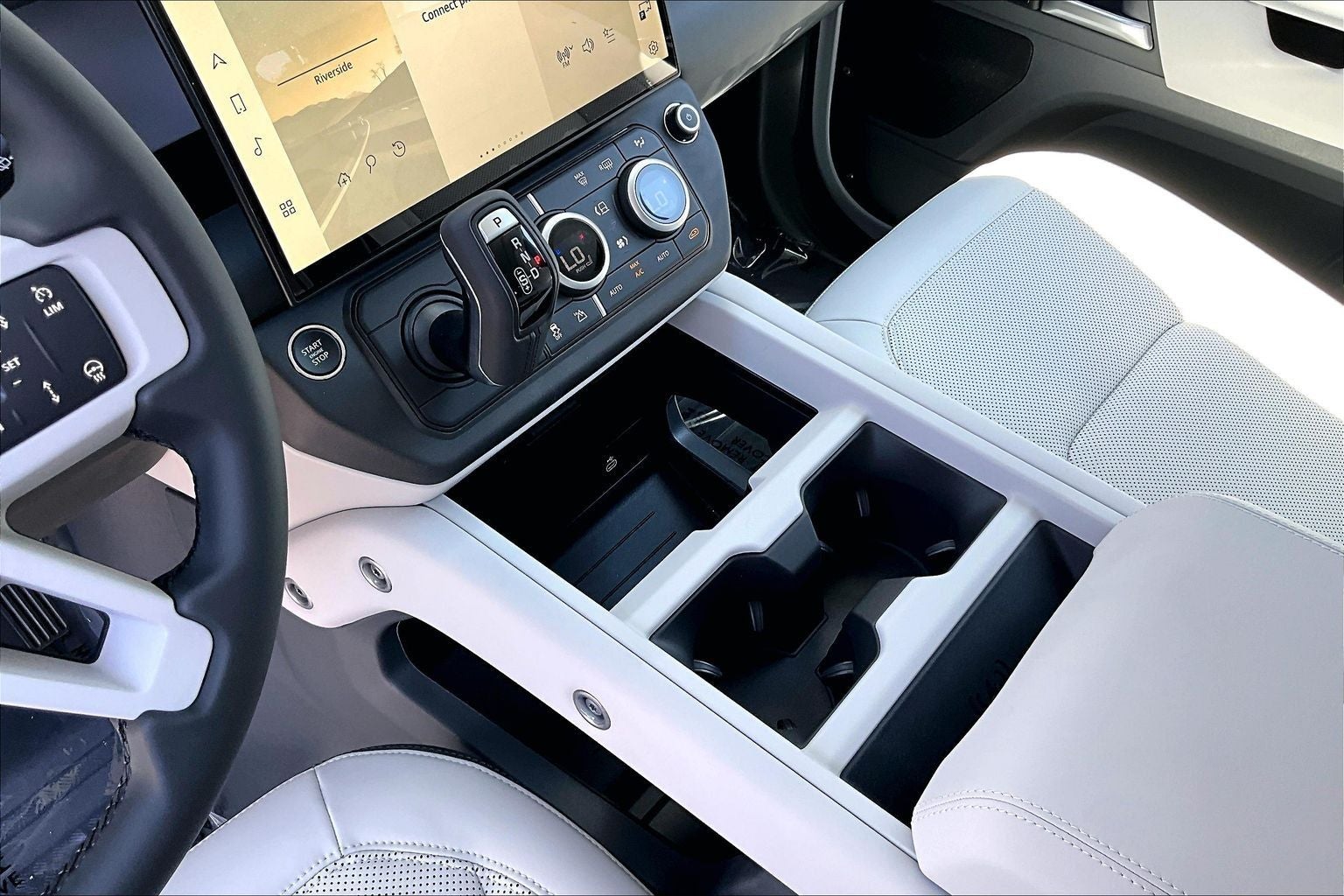 2026 Land Rover Defender 110 S