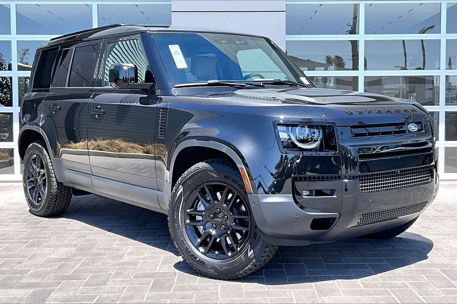 2026 Land Rover Defender 110 S