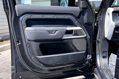 2023 Land Rover Defender 110 S