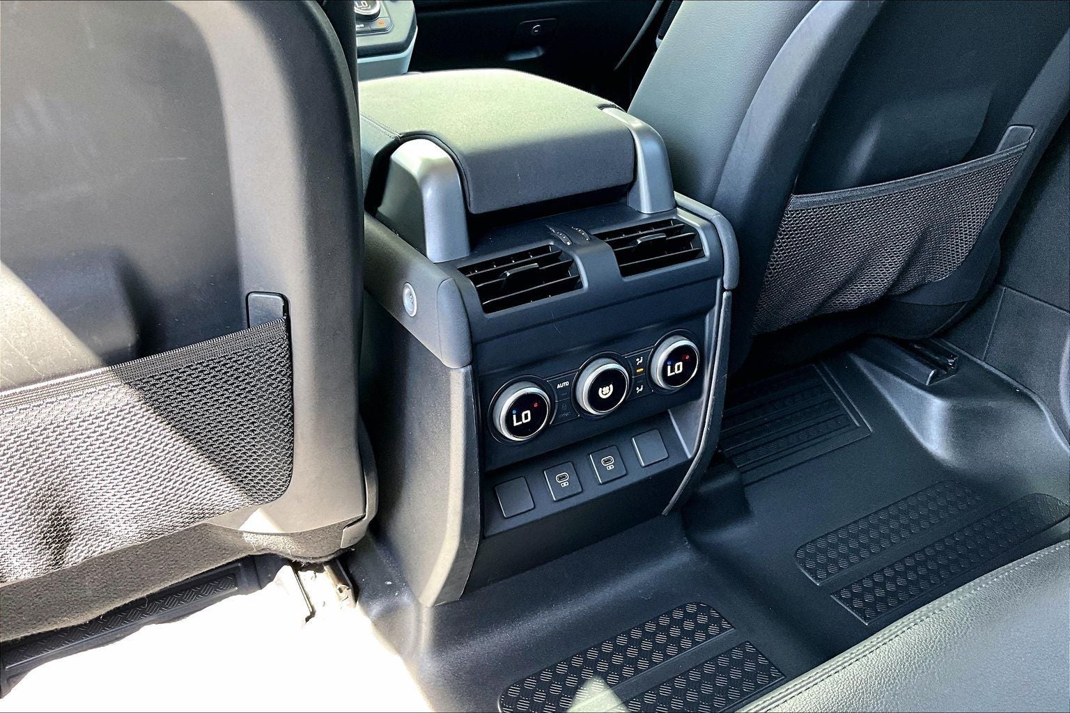 2023 Land Rover Defender 110 S