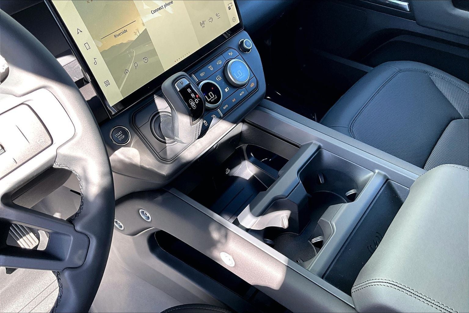 2026 Land Rover Defender 110 S