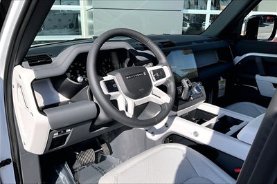 2026 Land Rover Defender 110 S