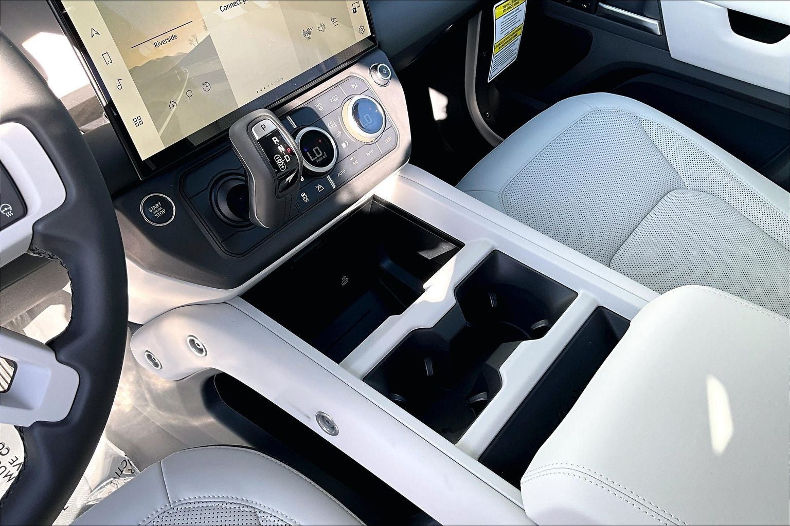 2026 Land Rover Defender 110 S