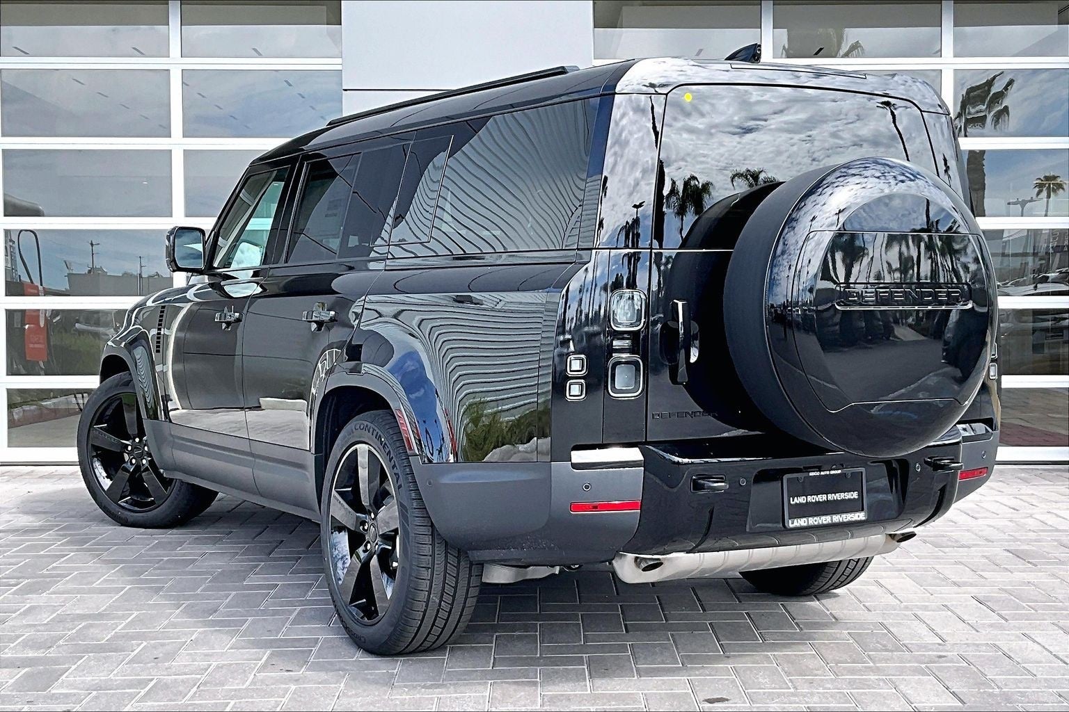 2026 Land Rover Defender 130 S