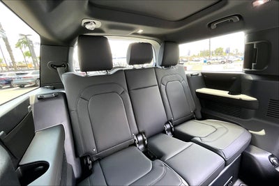 2026 Land Rover Defender 130 S