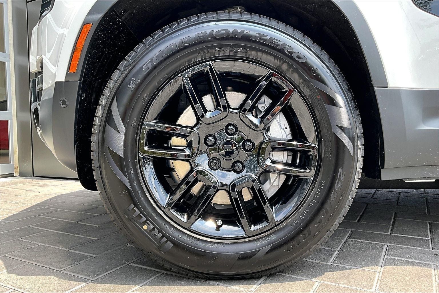 2026 Land Rover Defender 130 S