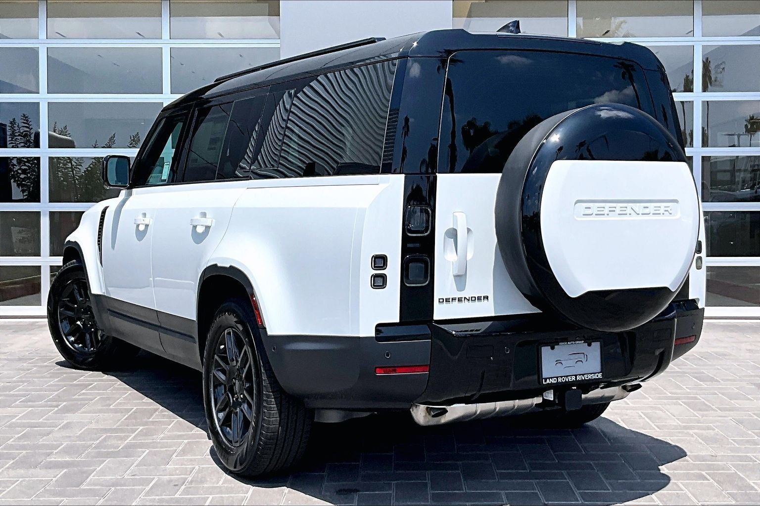 2026 Land Rover Defender 130 S