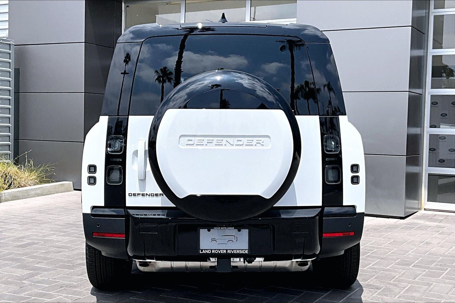 2026 Land Rover Defender 130 S