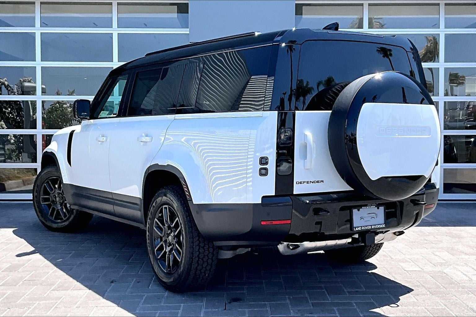 2026 Land Rover Defender 130 S