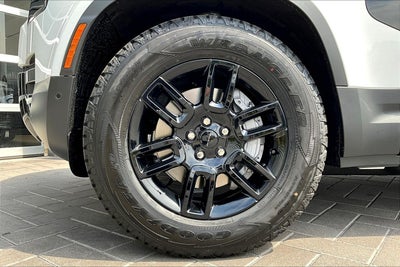 2026 Land Rover Defender 130 S