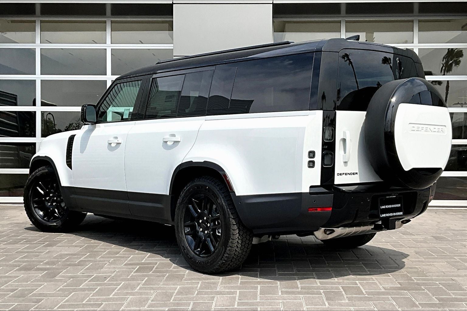 2026 Land Rover Defender 130 S