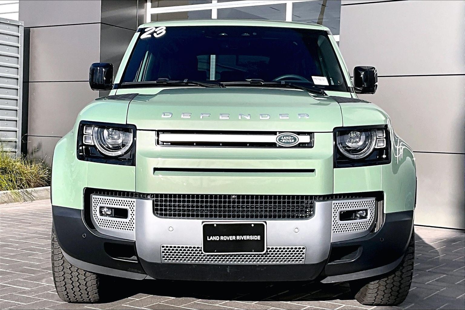 2023 Land Rover Defender 90 75th Edition