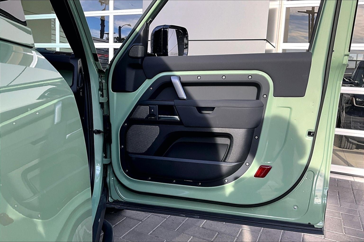 2023 Land Rover Defender 90 75th Edition