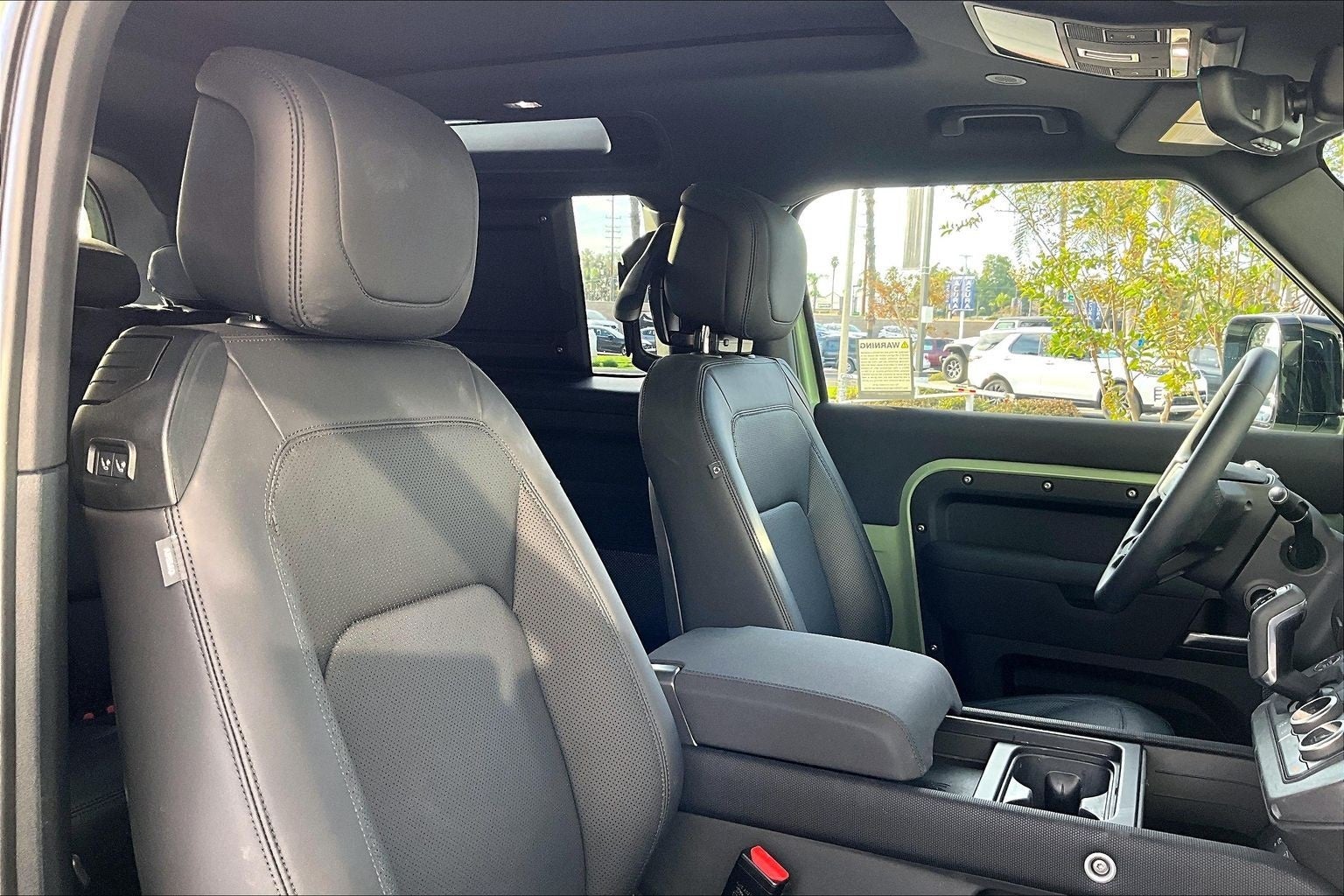 2023 Land Rover Defender 90 75th Edition