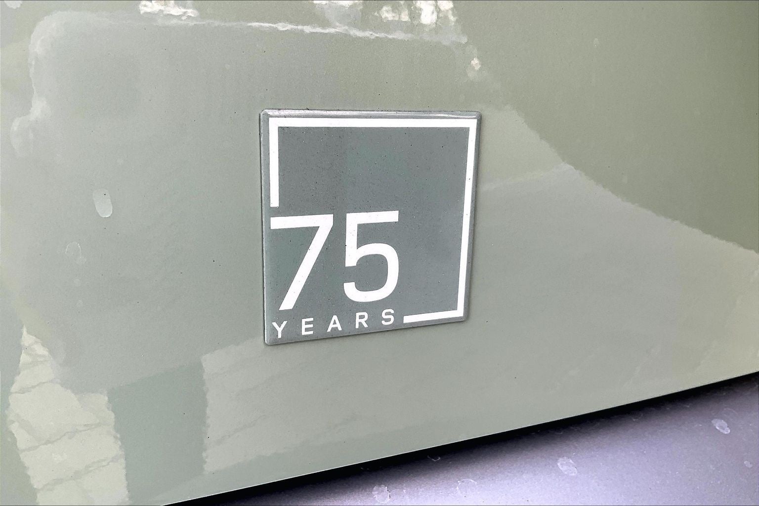 2023 Land Rover Defender 90 75th Edition