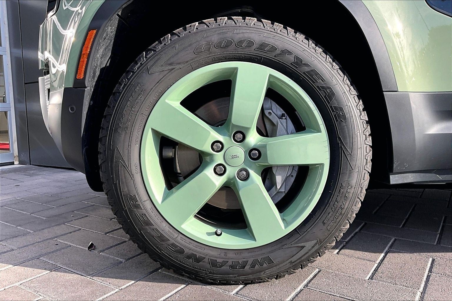 2023 Land Rover Defender 90 75th Edition