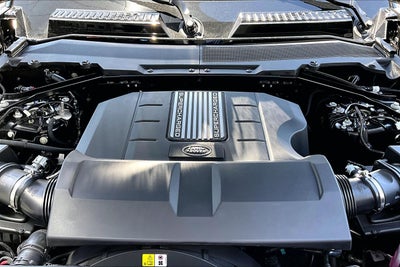 2026 Land Rover Defender 110 V8