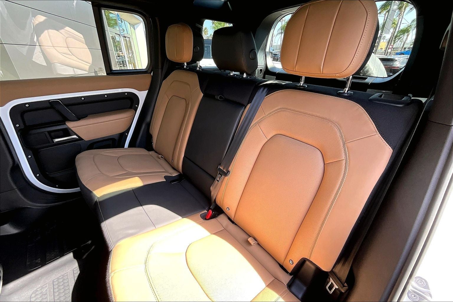 2026 Land Rover Defender 110 V8