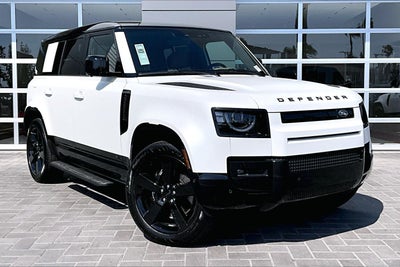 2026 Land Rover Defender 110 V8