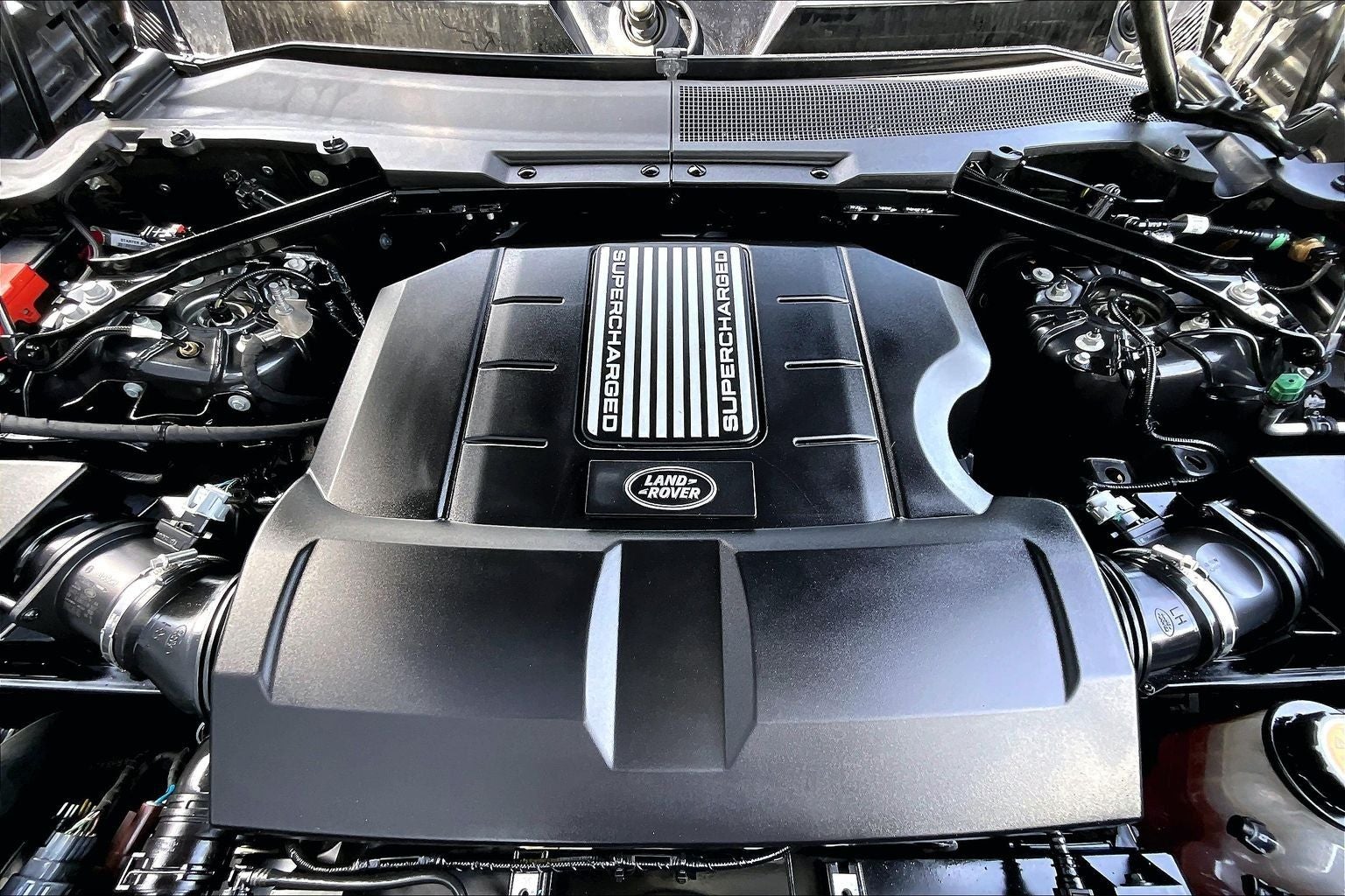 2023 Land Rover Defender 110 V8