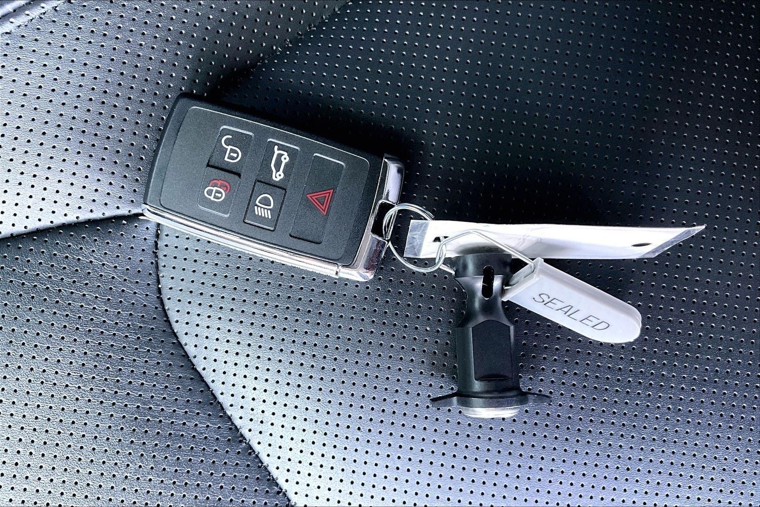 2023 Land Rover Defender 110 V8