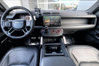 2023 Land Rover Defender 110 V8
