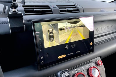 2023 Land Rover Defender 110 V8