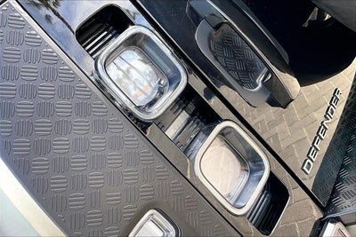 2023 Land Rover Defender 110 V8