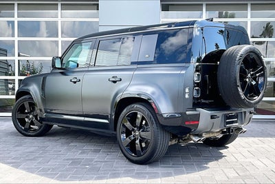 2024 Land Rover Defender 110 Carpathian Edition