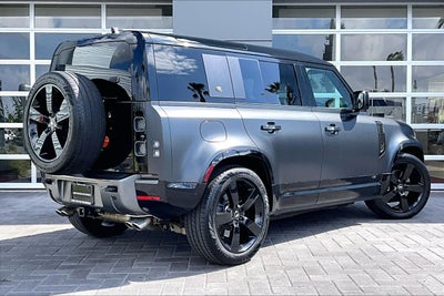 2024 Land Rover Defender 110 Carpathian Edition