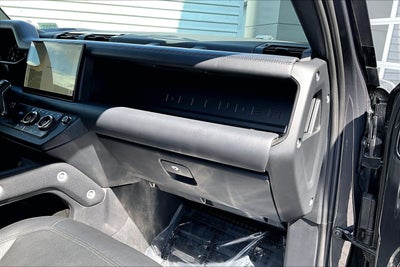 2024 Land Rover Defender 110 Carpathian Edition