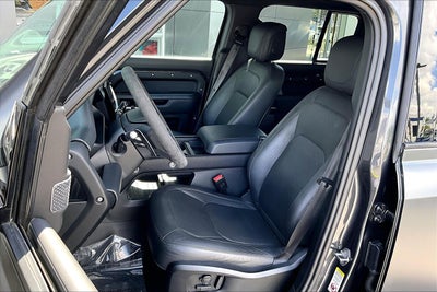 2024 Land Rover Defender 110 Carpathian Edition