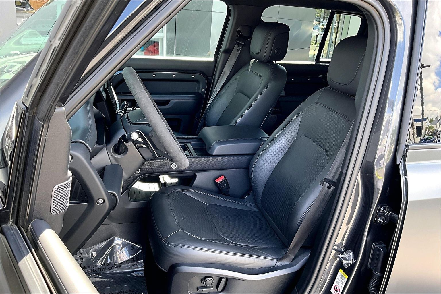 2024 Land Rover Defender 110 Carpathian Edition