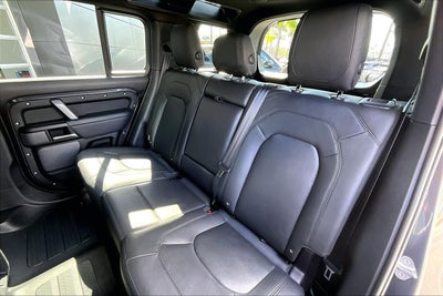 2024 Land Rover Defender 110 Carpathian Edition