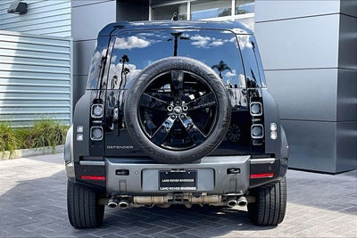 2024 Land Rover Defender 110 Carpathian Edition