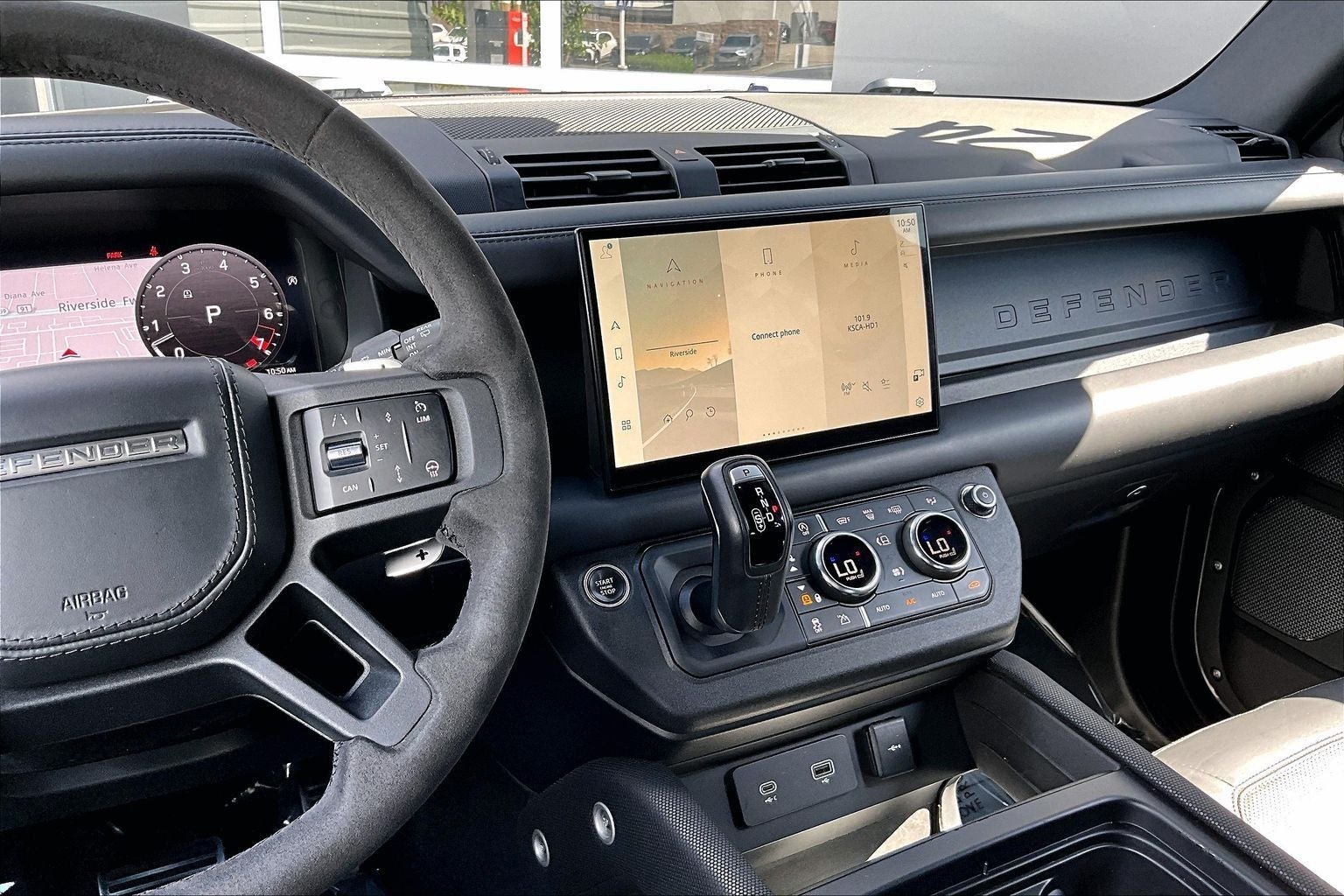 2024 Land Rover Defender 110 Carpathian Edition