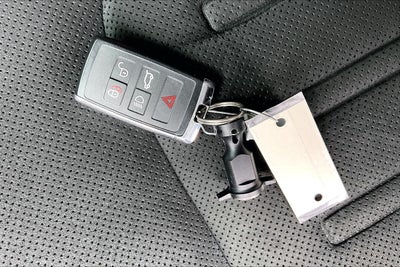 2024 Land Rover Defender 110 Carpathian Edition