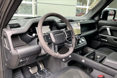 2024 Land Rover Defender 110 Carpathian Edition