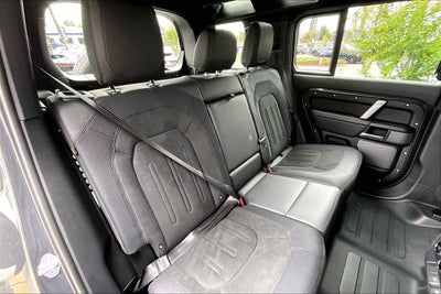 2024 Land Rover Defender 110 Carpathian Edition