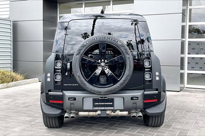2024 Land Rover Defender 110 Carpathian Edition