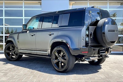 2026 Land Rover Defender 110 V8